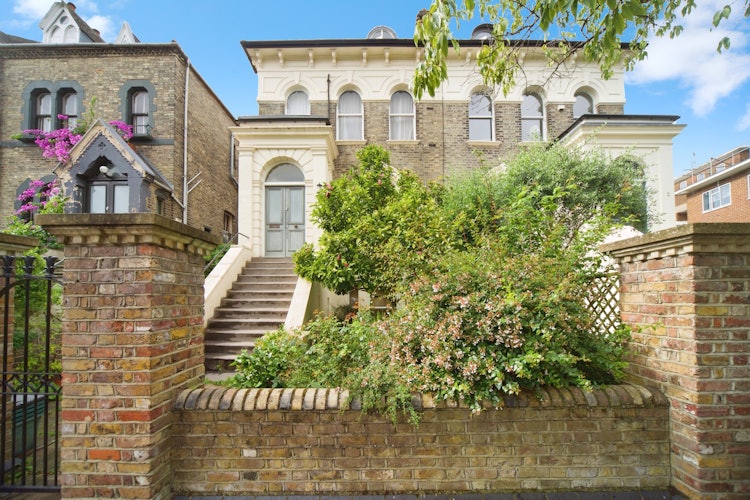 1 bedroom flat
