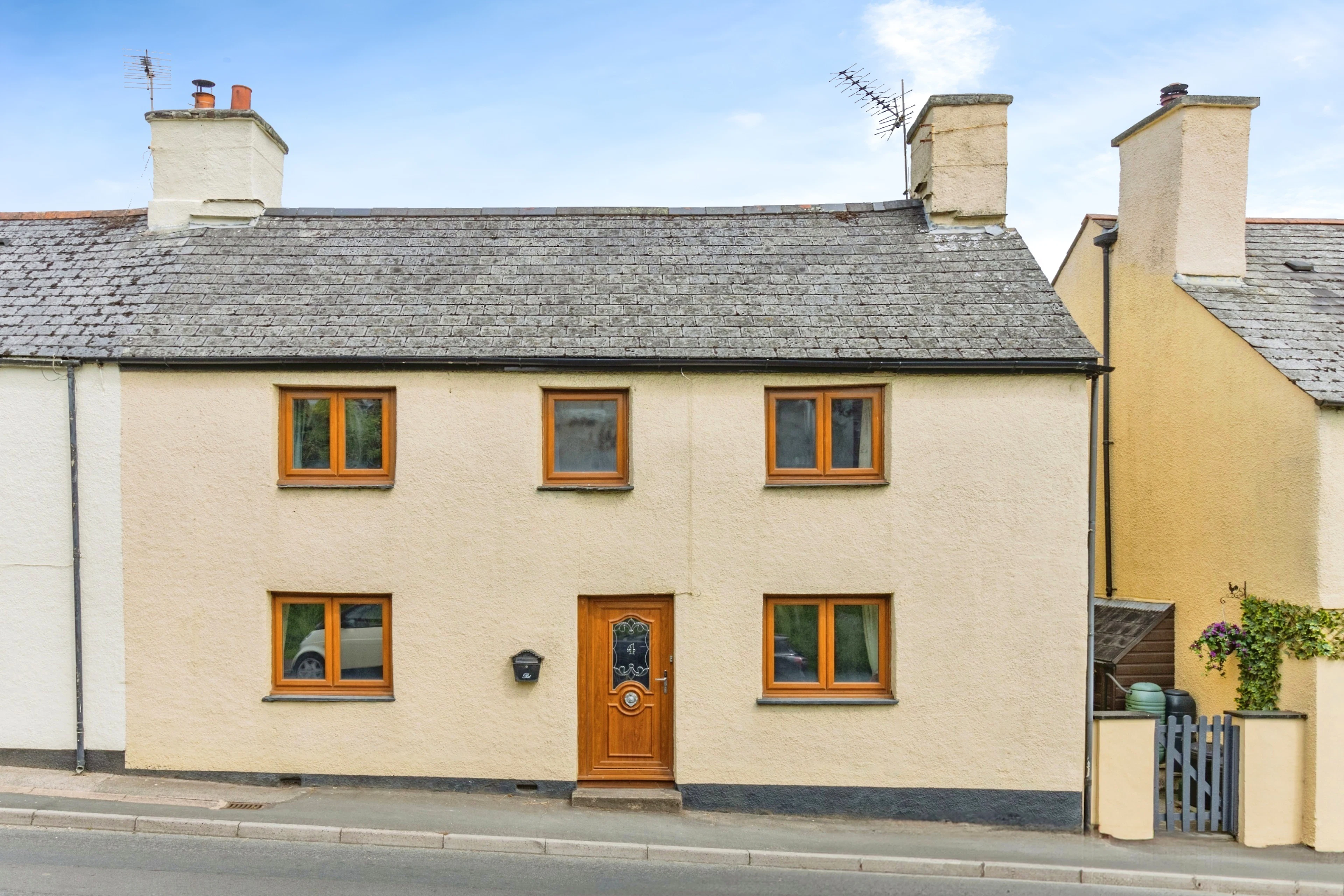 Fore Street, Lifton
