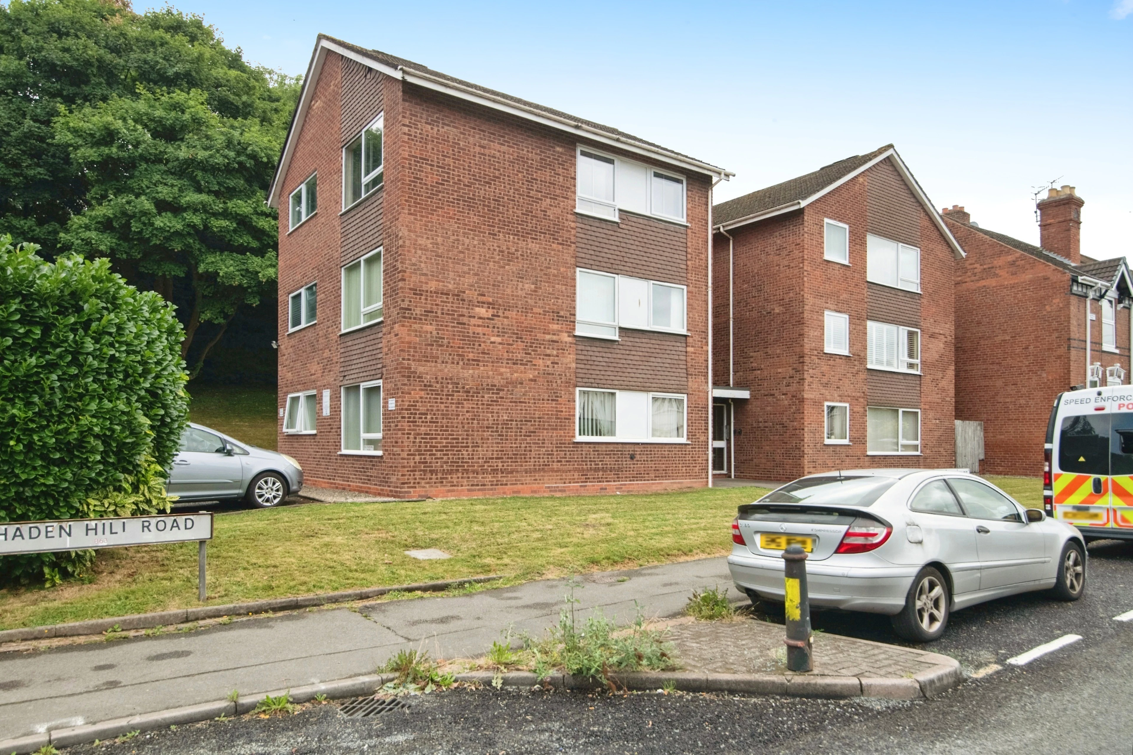 Haden Hill Road, Halesowen