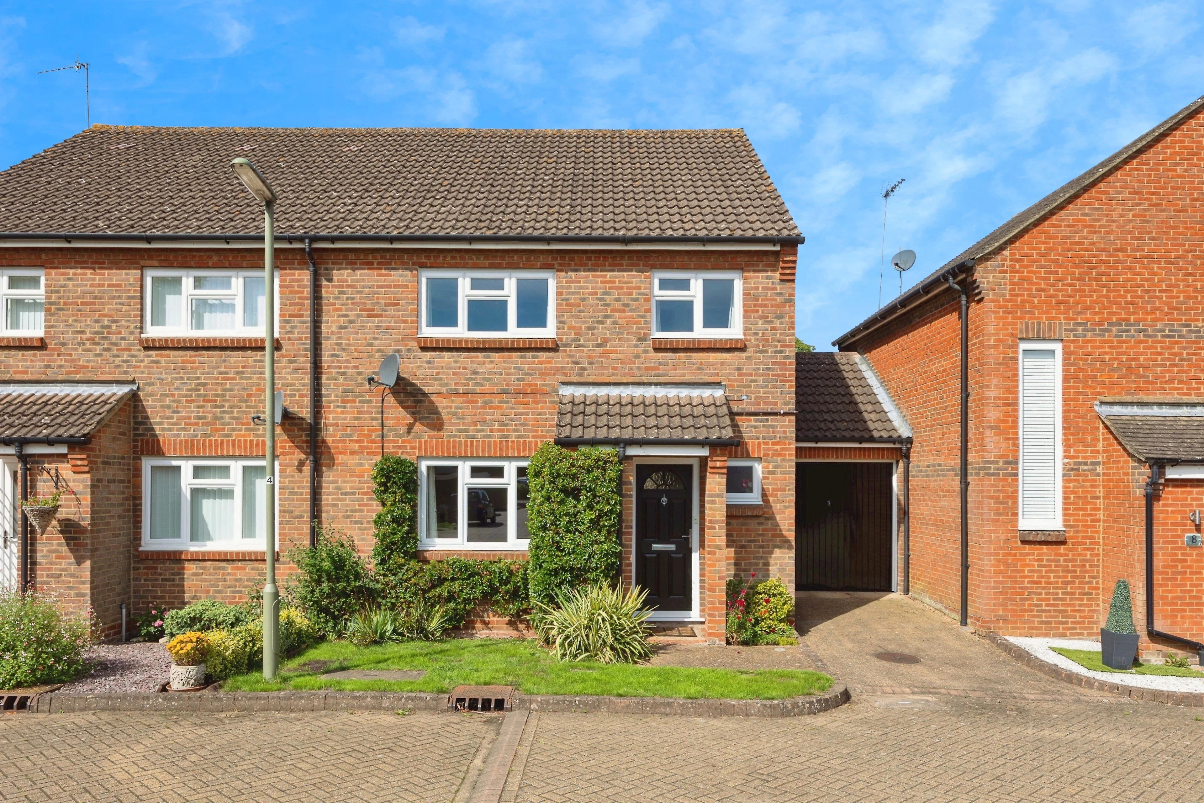 Tamarind Close, Guildford