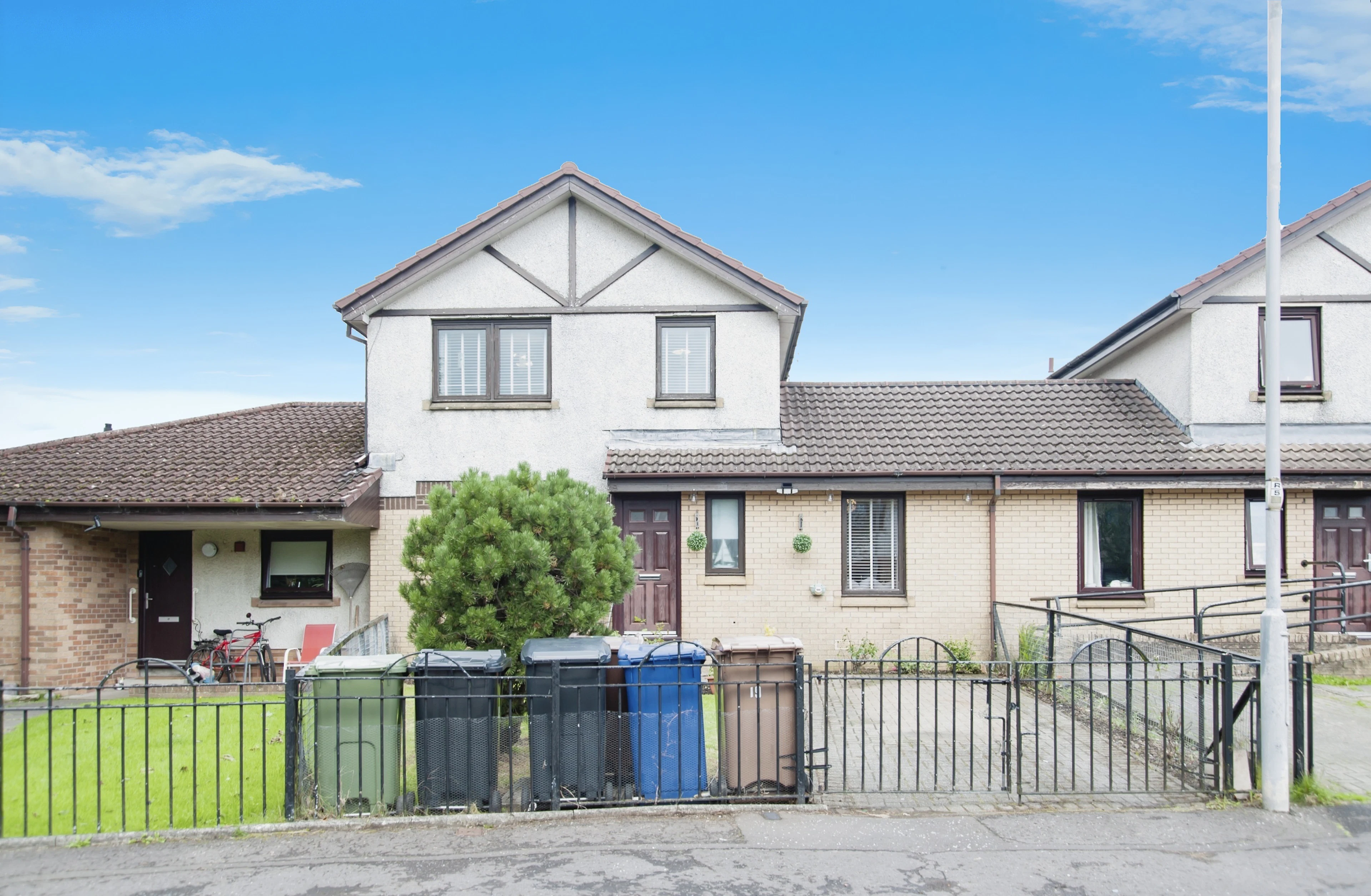 Dalskeith Crescent, Paisley