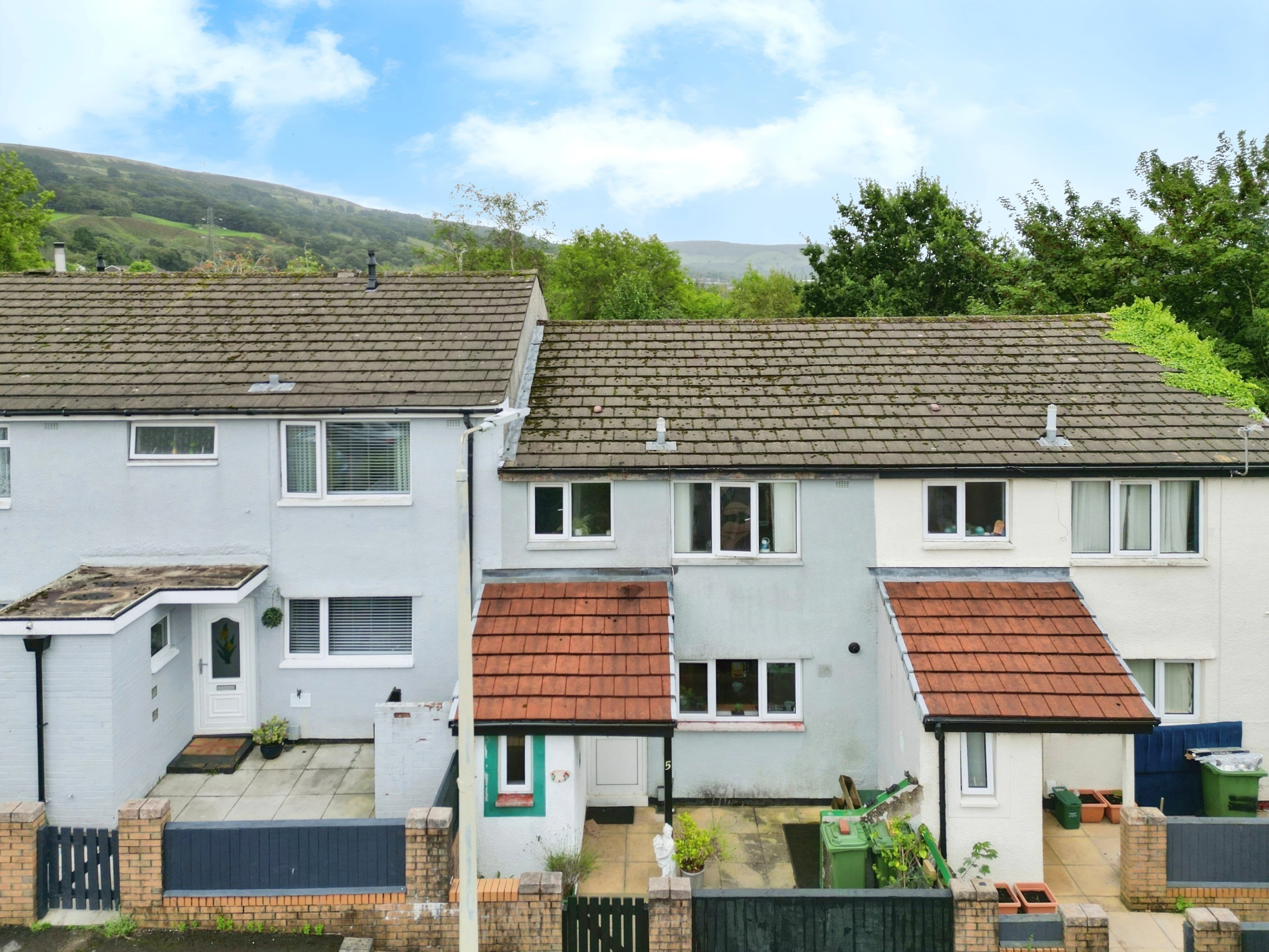 Tennyson Close, Pontypridd