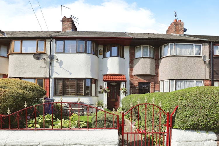 3 bedroom terraced house