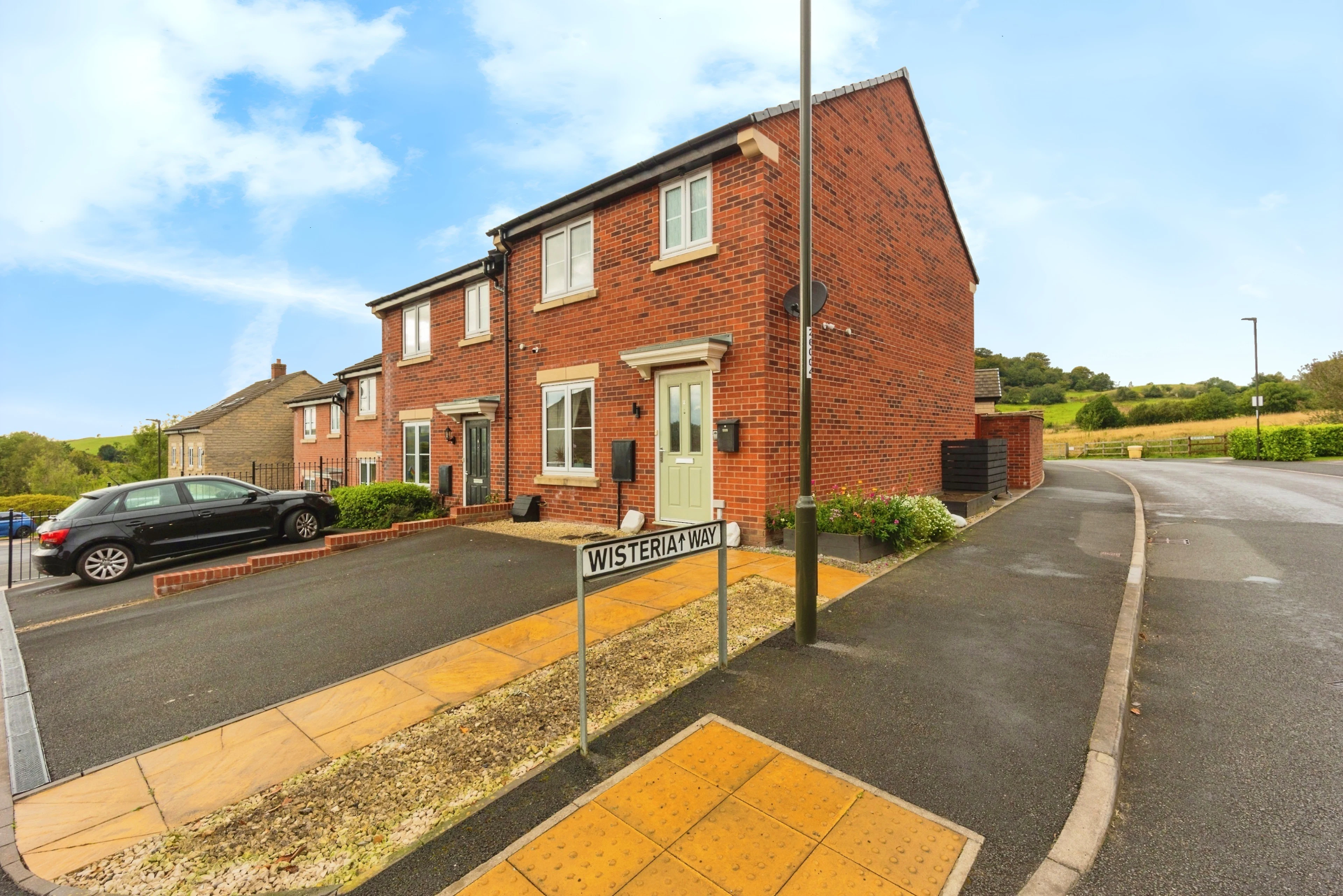 Wisteria Way, Glossop