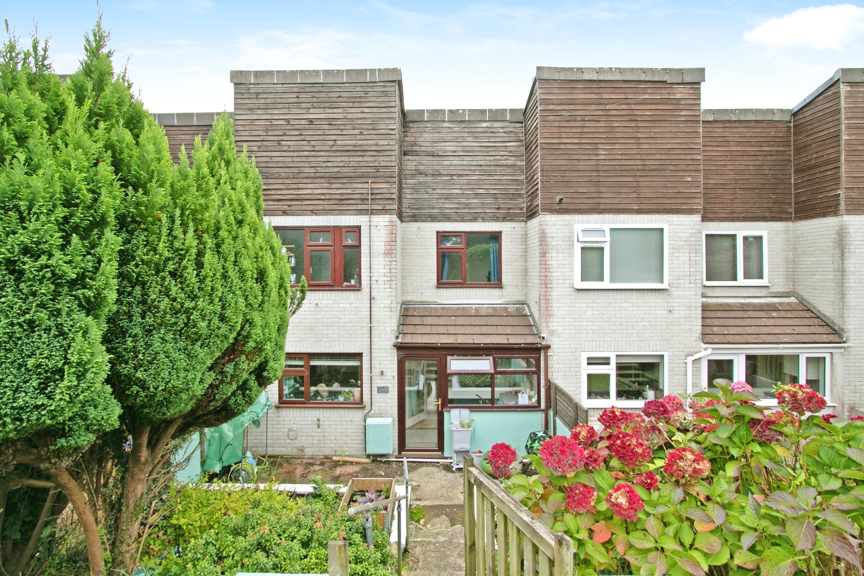 3 bedroom terraced house for sale in Portland Gardens, Falmouth, TR11 2QT