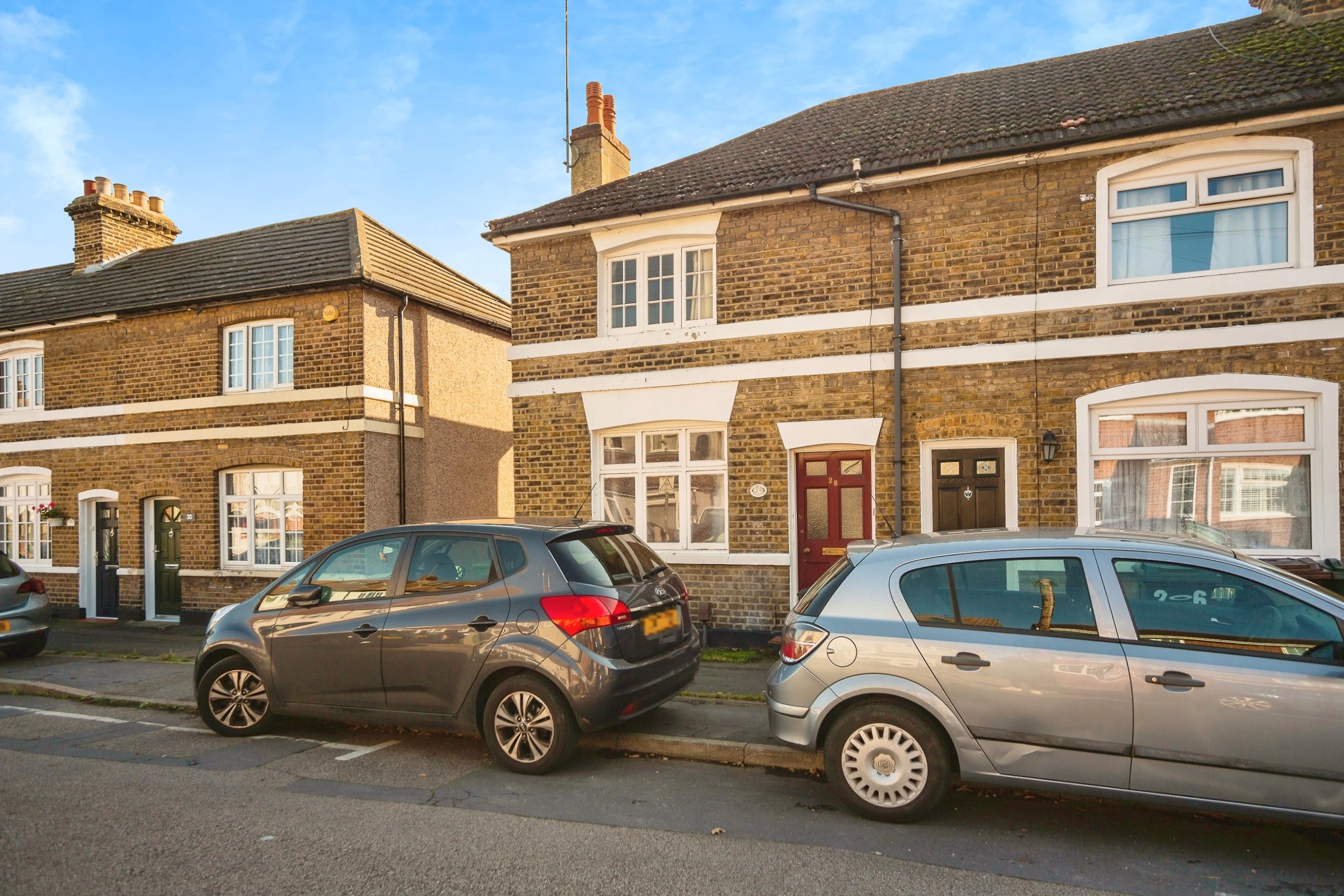 Walnut Tree Avenue, Dartford