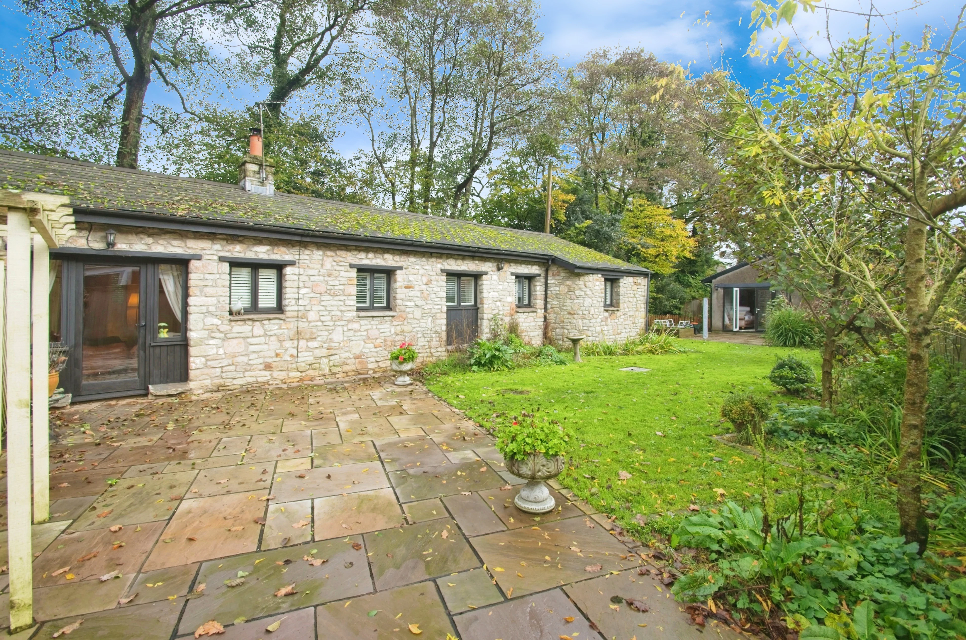 Tybryn Terrace, Bridgend