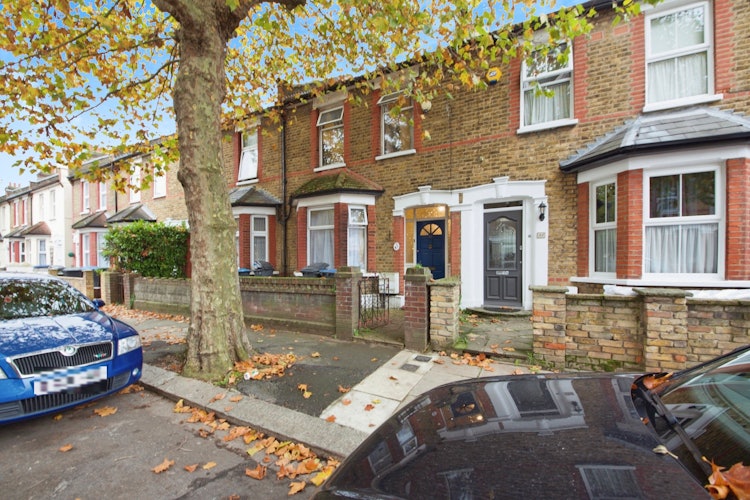 3 bedroom terraced house