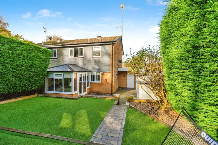 3 bedroom semi-detached house
