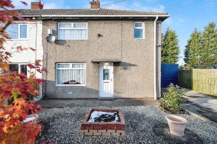 3 bedroom semi-detached house