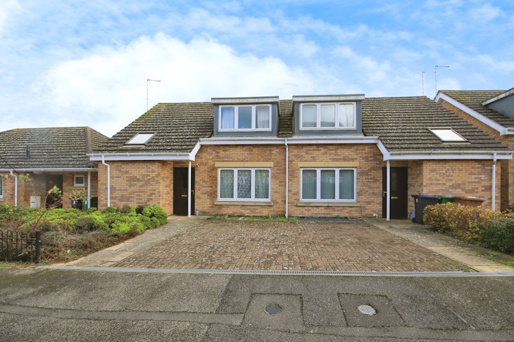 2 bedroom semi-detached house