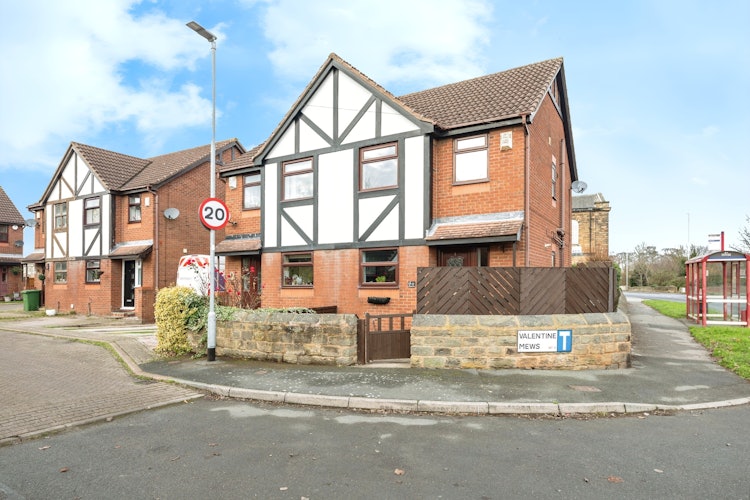 3 bedroom semi-detached house