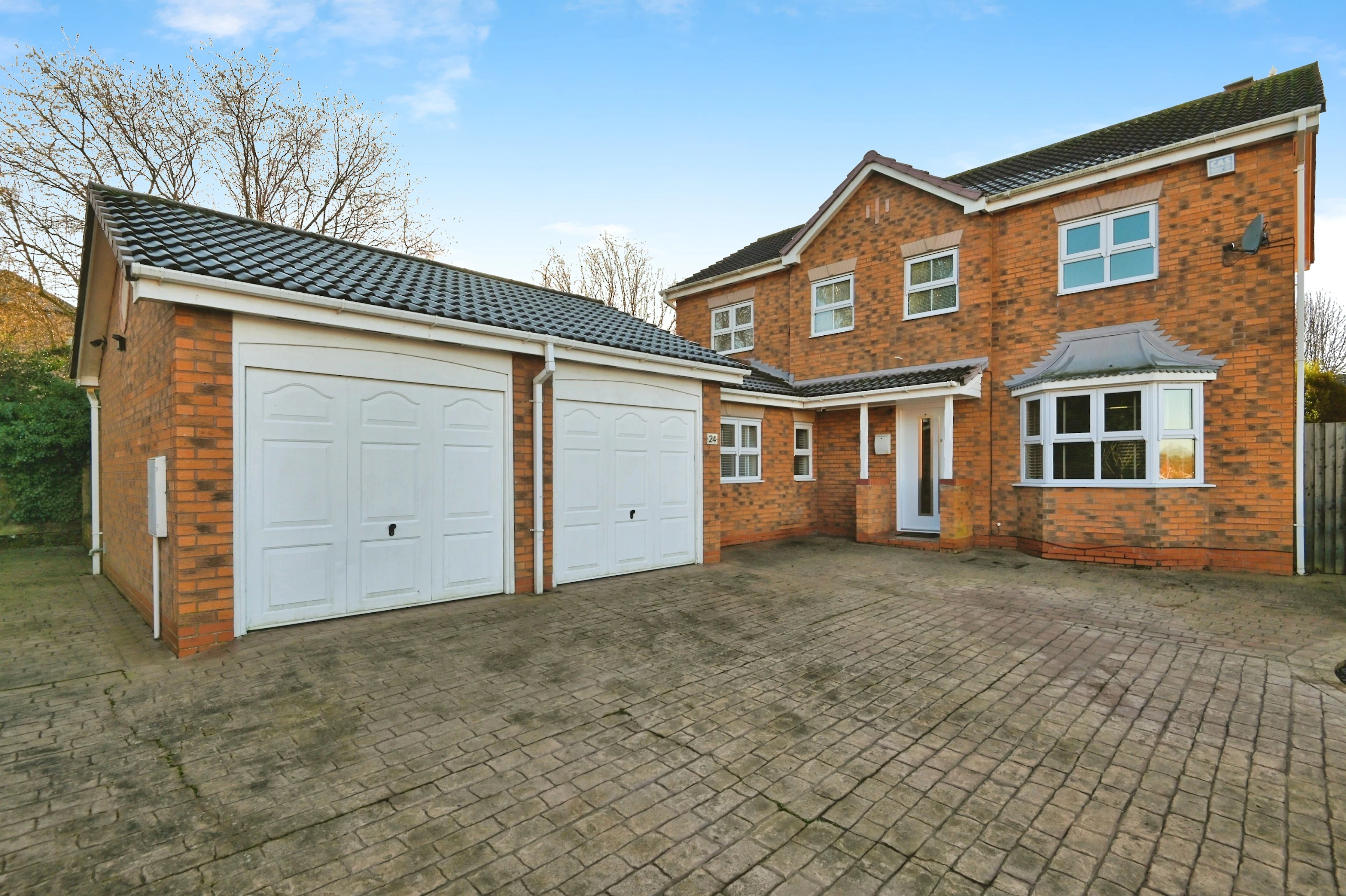 Falmouth Drive, Tamworth