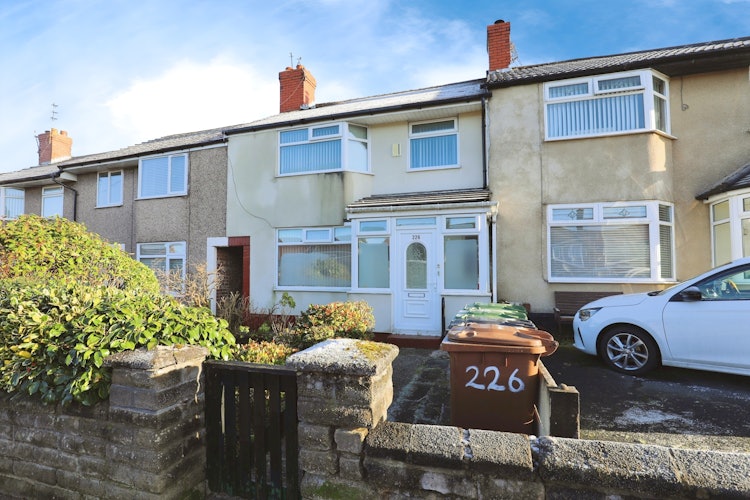 3 bedroom terraced house