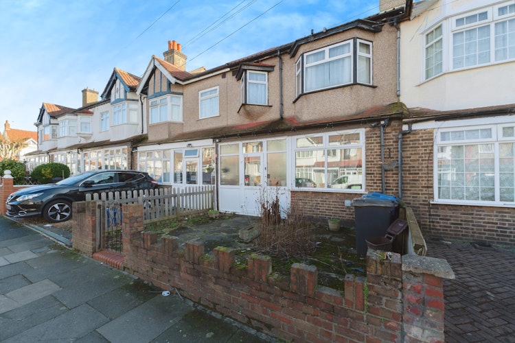 3 bedroom terraced house