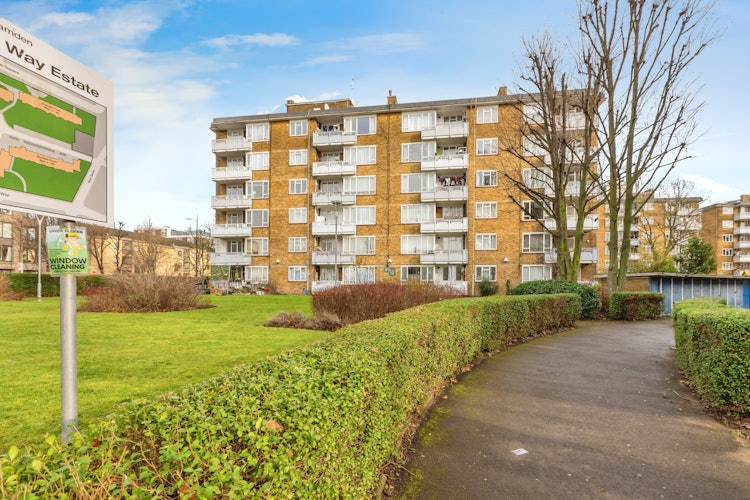 3 bedroom flat