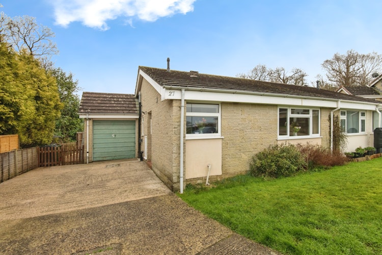 2 bedroom semi-detached bungalow