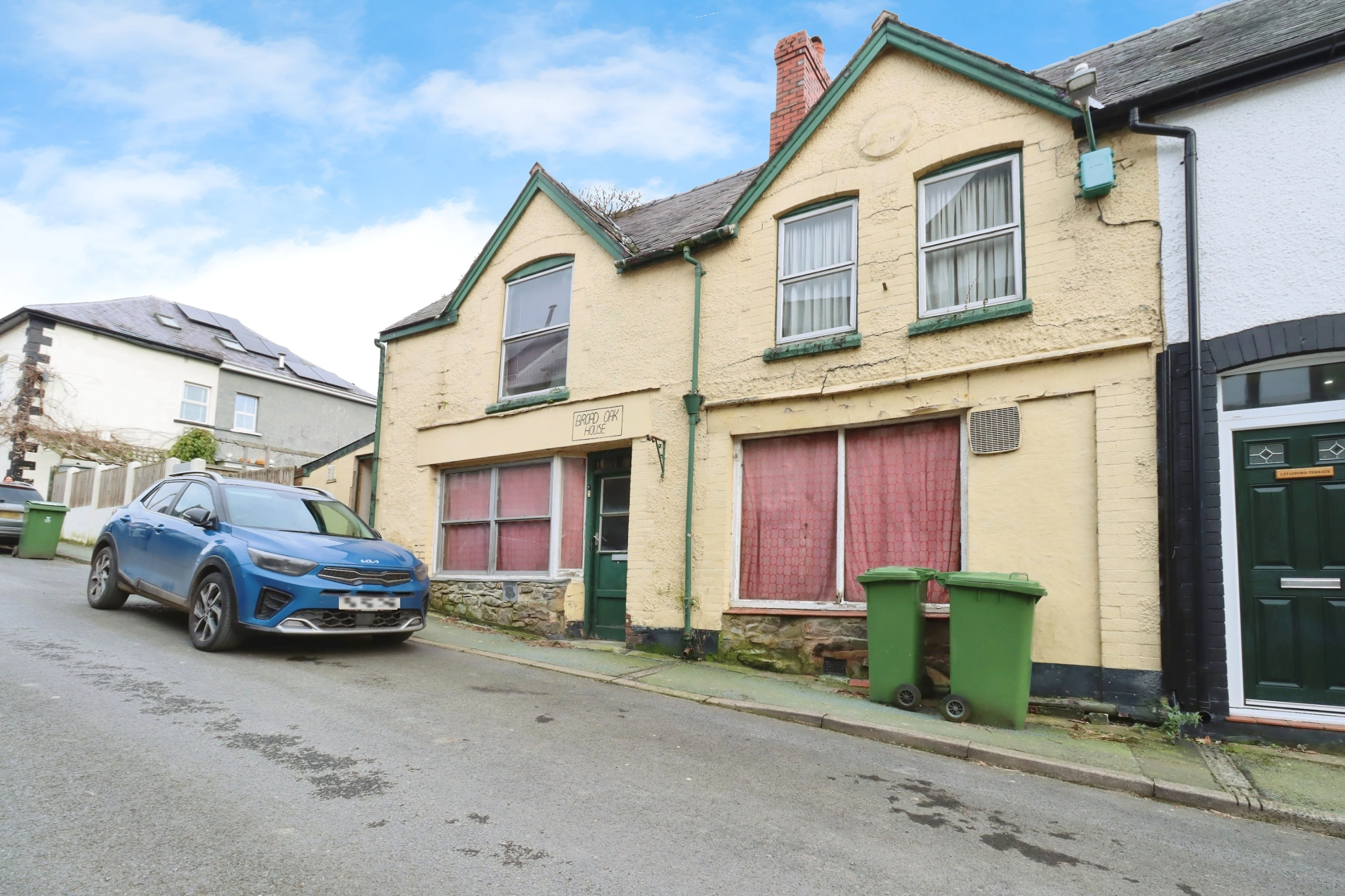 High Street, Glyn Ceiriog, Llangollen