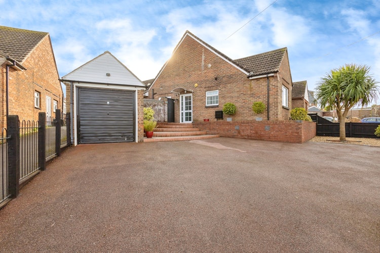 2 bedroom semi-detached bungalow