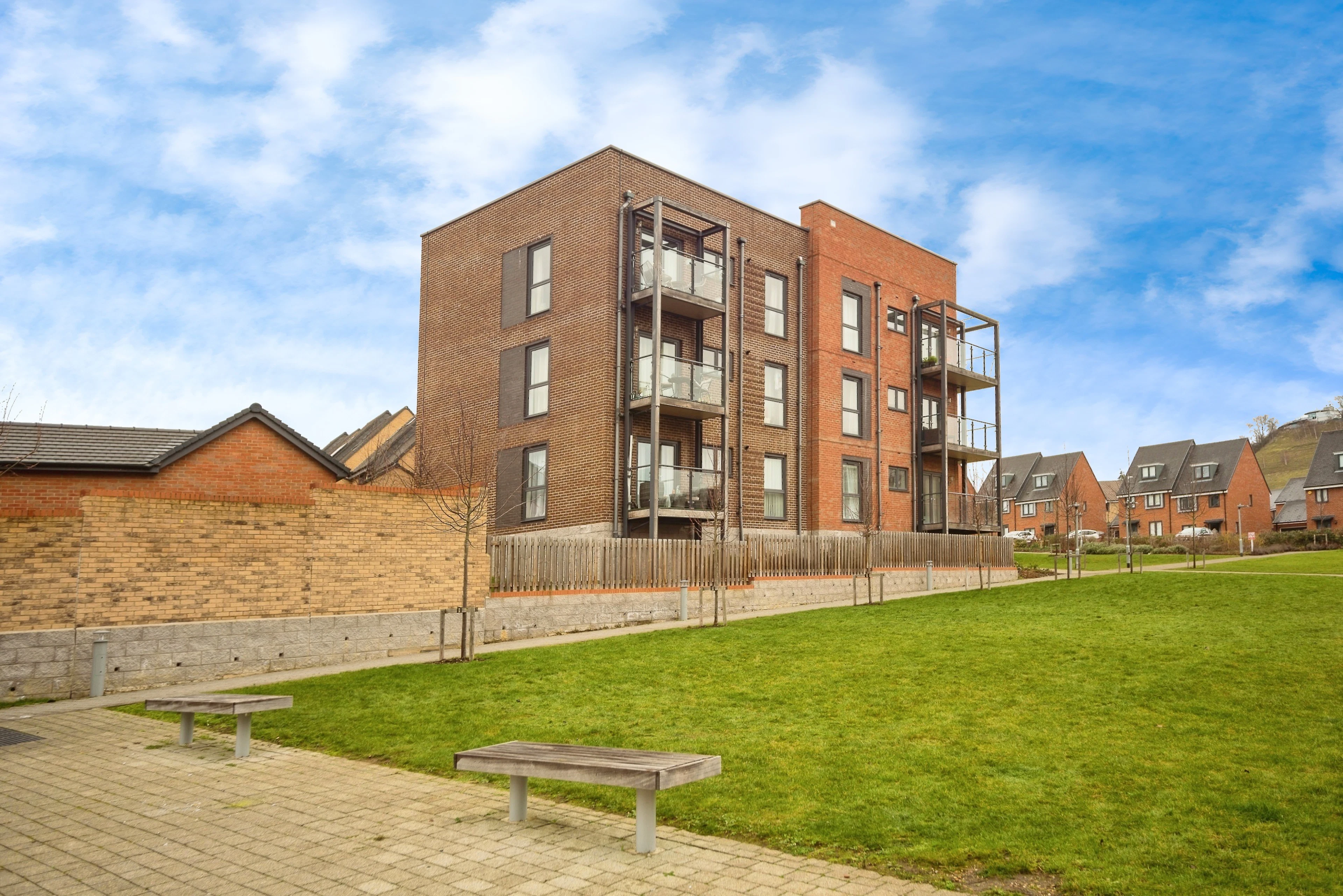 Lancaster Close, Swanscombe