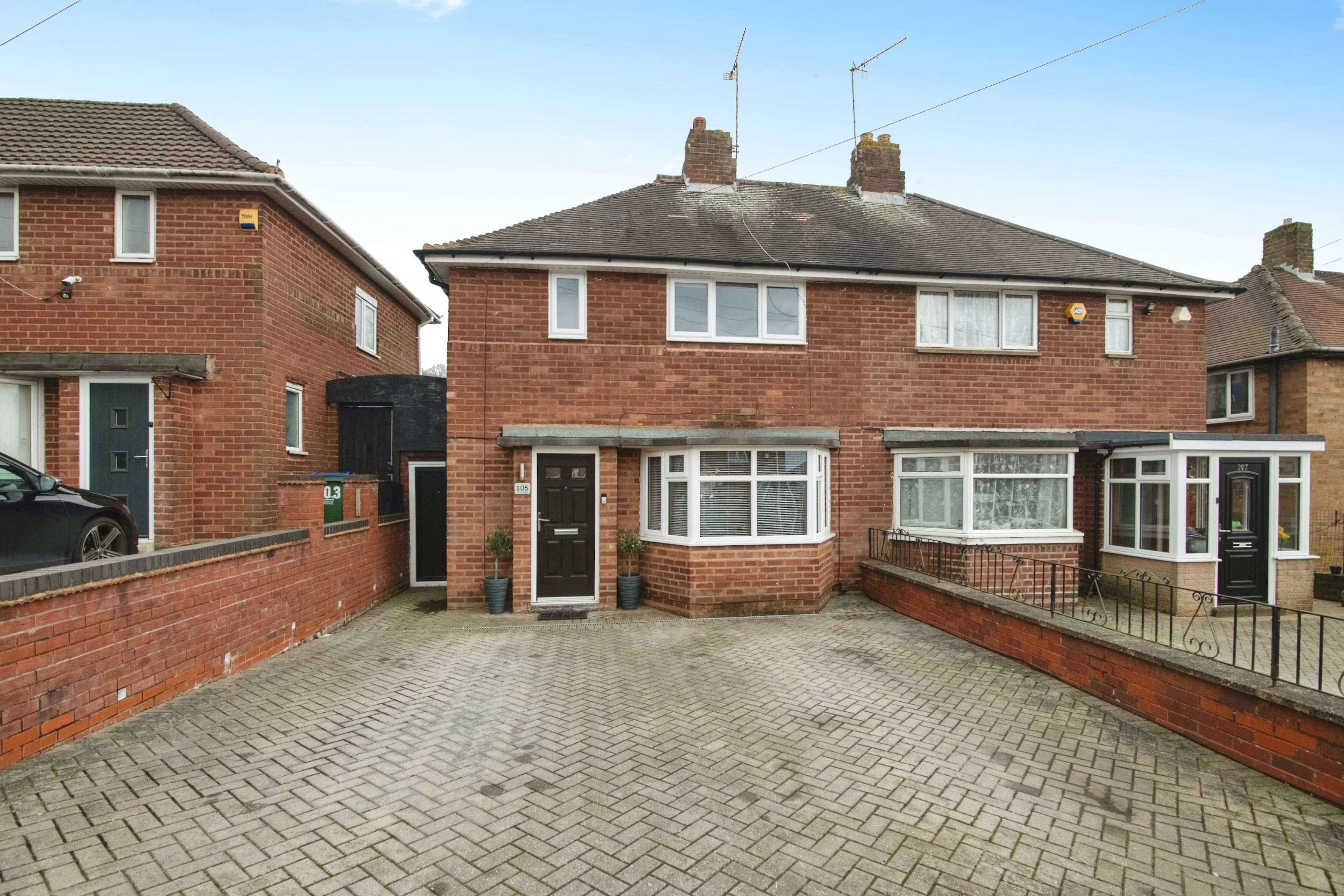 Farm road, Rowley Regis