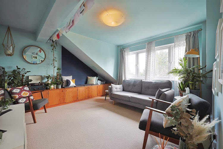 2 bedroom flat