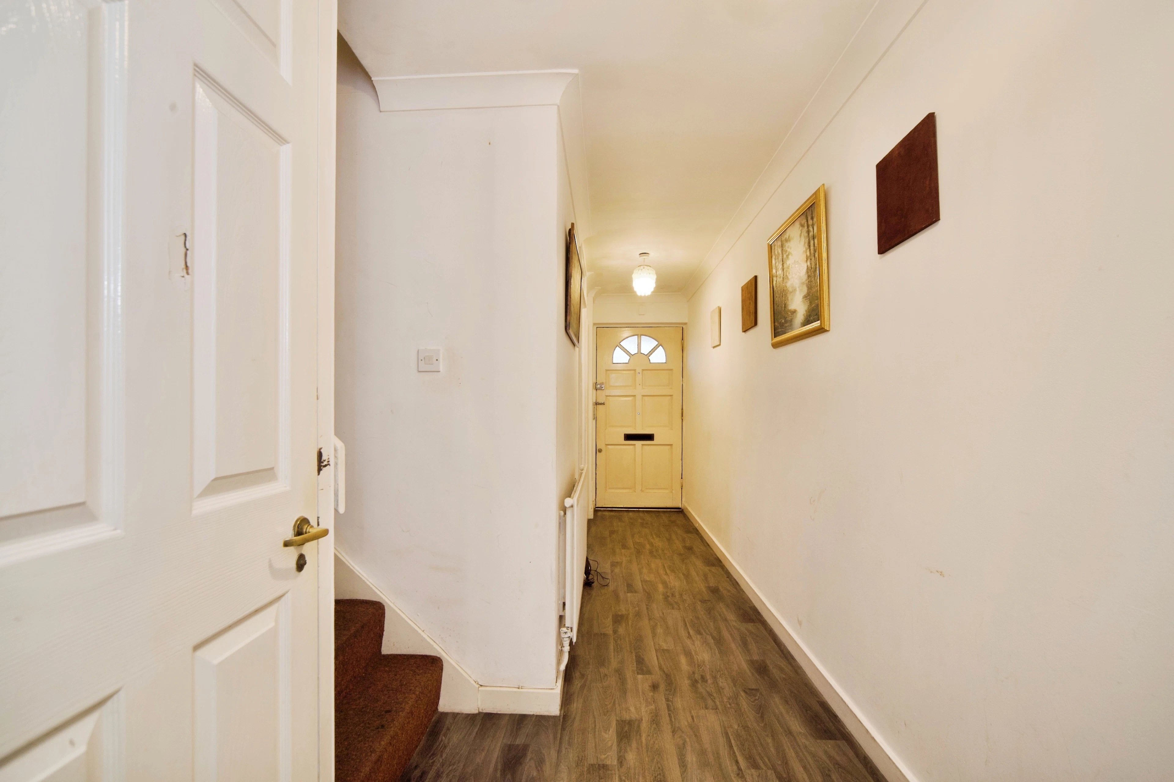 Greenham Crescent, London