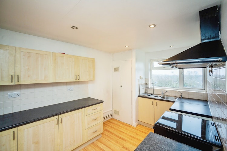 2 bedroom flat