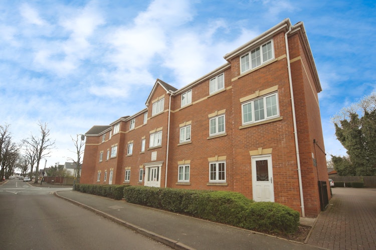 2 bedroom flat