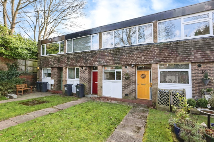 2 bedroom terraced house