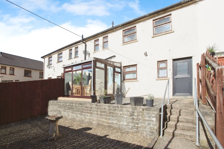 3 bedroom terraced house