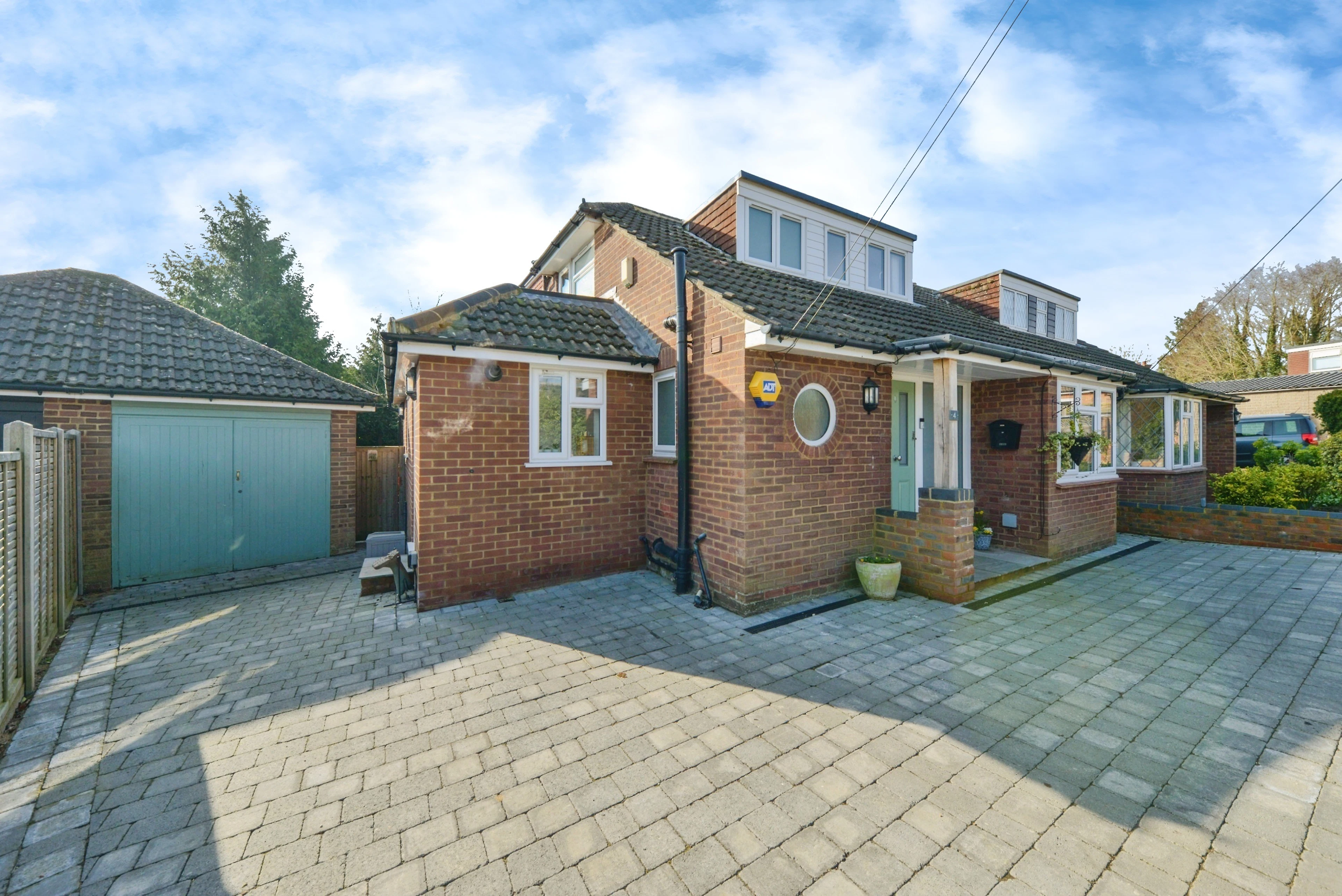 Pipers Close, St Albans