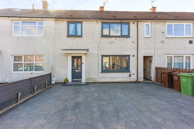 3 bedroom terraced house