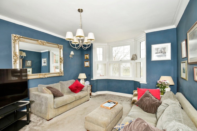 3 bedroom semi-detached house