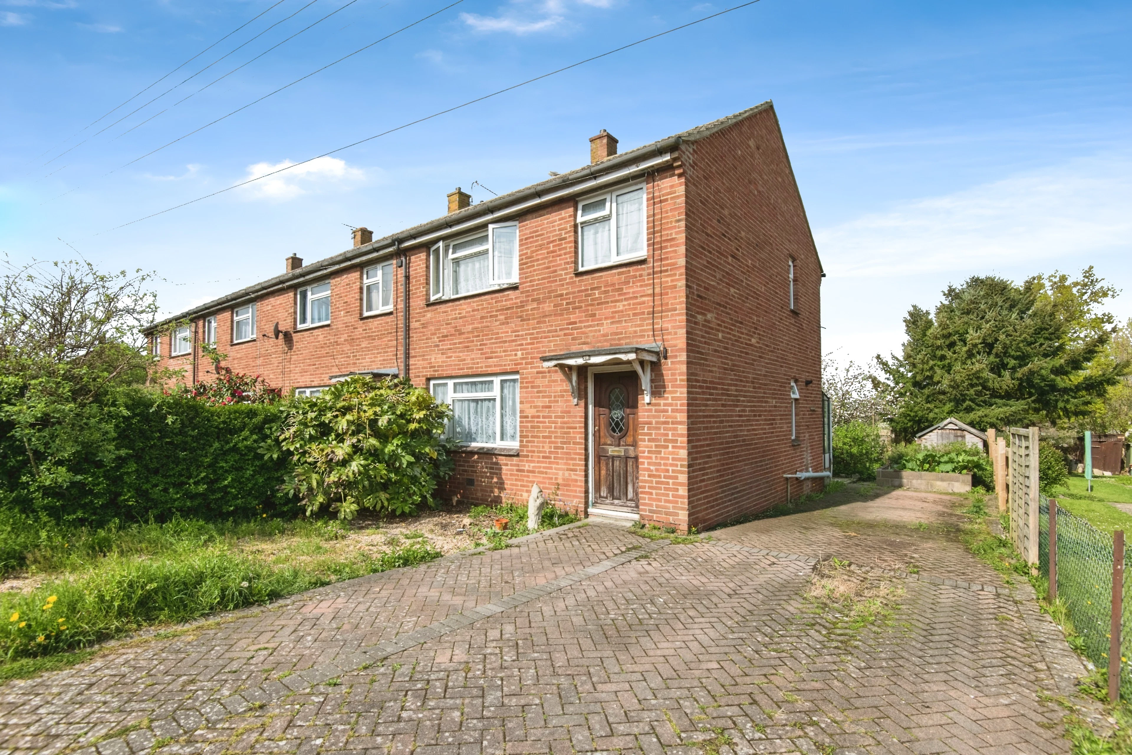 Millwey Avenue, Axminster