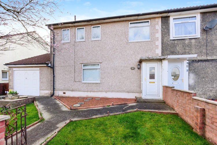 3 bedroom semi-detached house