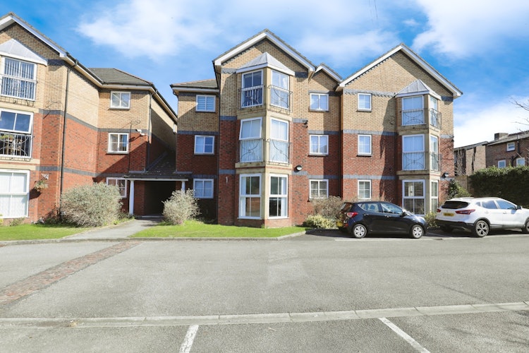 2 bedroom apartment