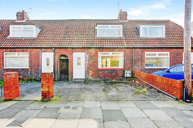 2 bedroom terraced house