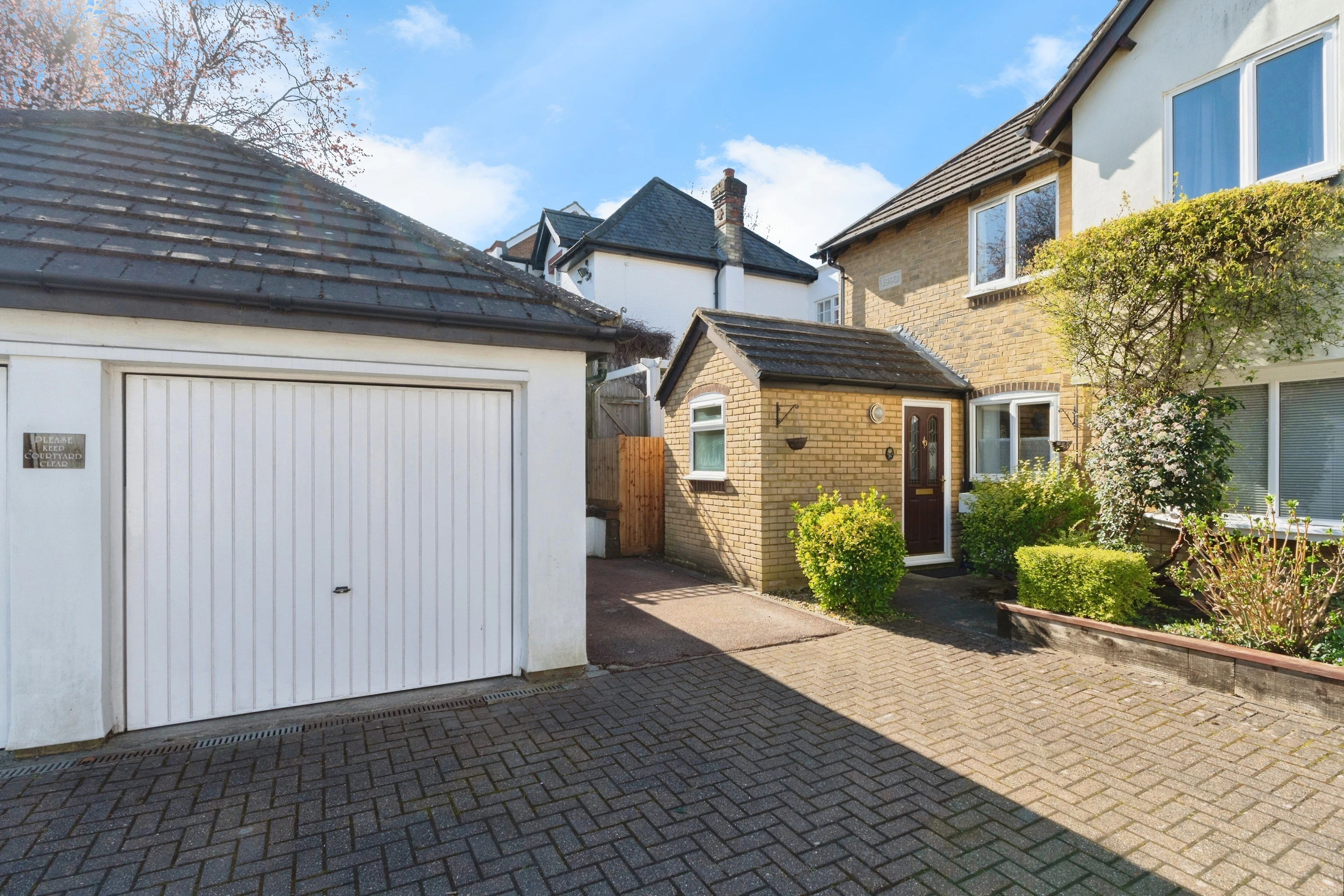 Overton Road, Sutton