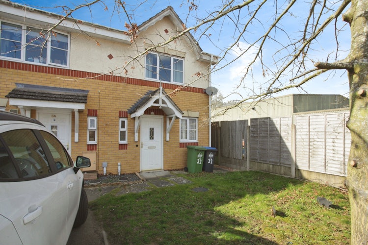 2 bedroom end of terrace house