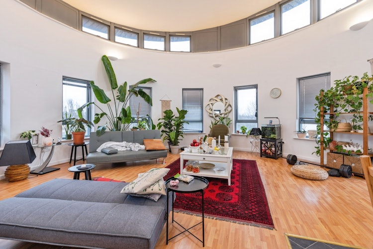 2 bedroom apartment