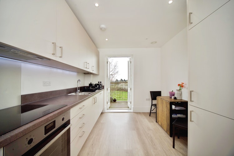2 bedroom apartment