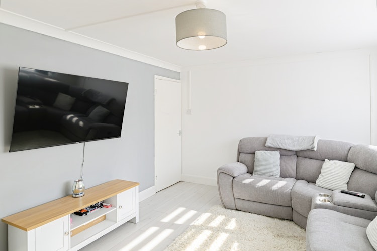 2 bedroom flat
