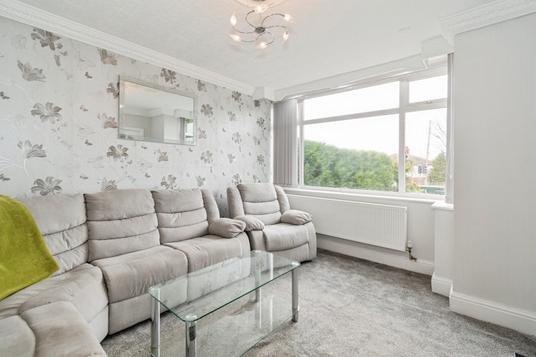4 bedroom semi-detached house