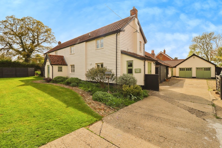 6 bedroom farm house