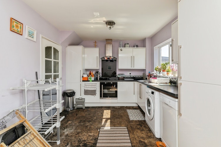 3 bedroom terraced house