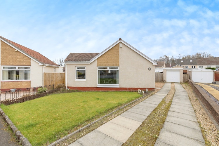 3 bedroom detached bungalow