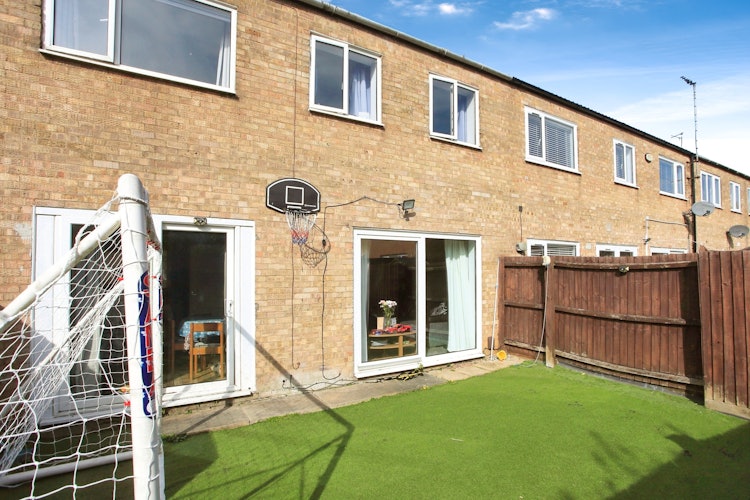 3 bedroom terraced house