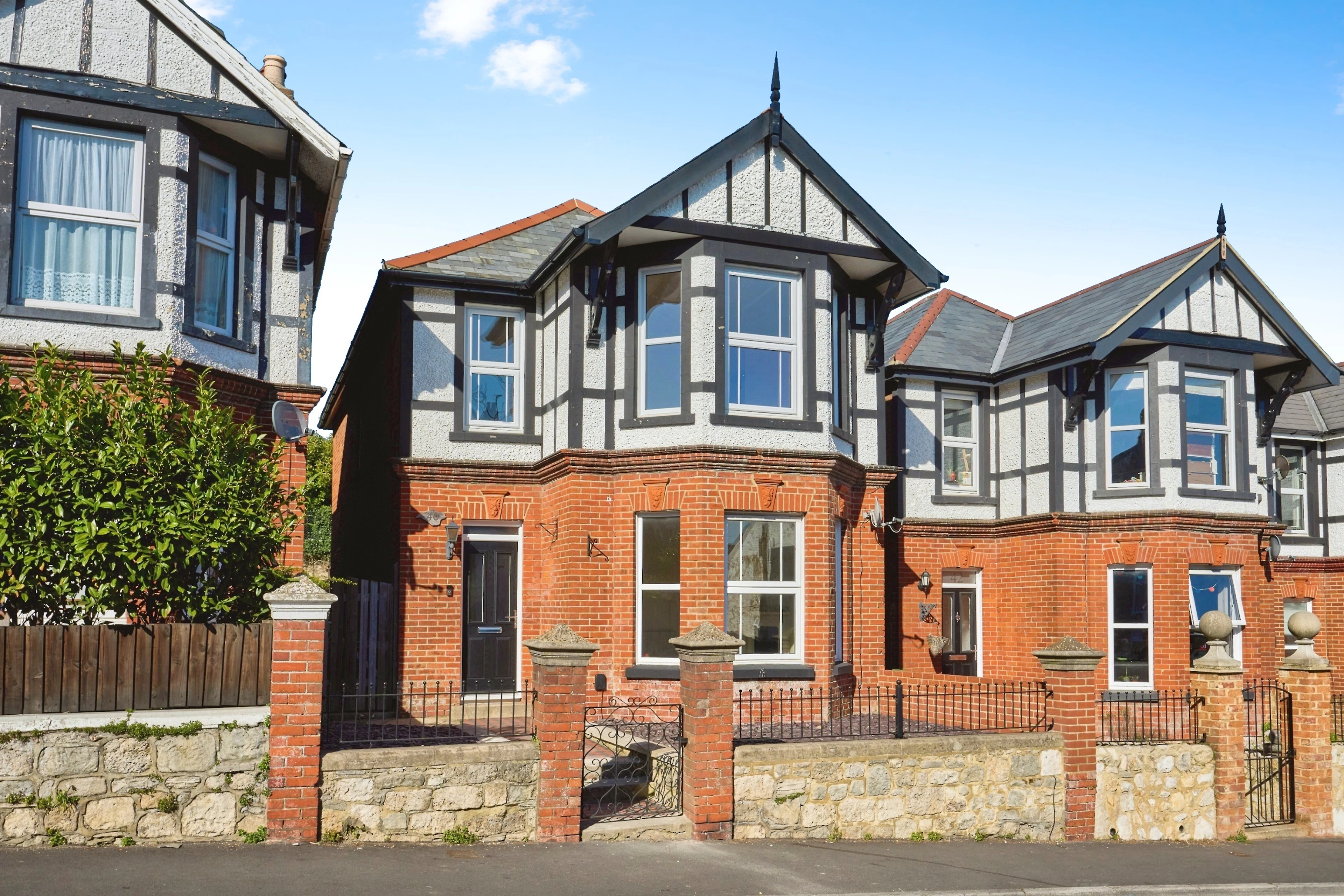 St. Johns Road, Ryde