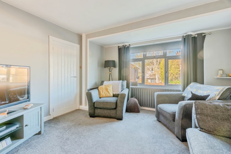 3 bedroom semi-detached house